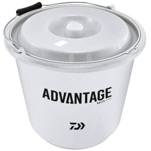 Daiwa Advantage Bait Buckets - 18L with Lid